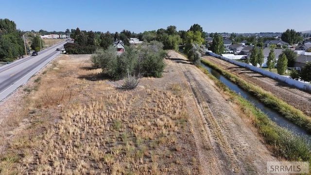 2950 N Ammon Road, Idaho Falls, ID 83401