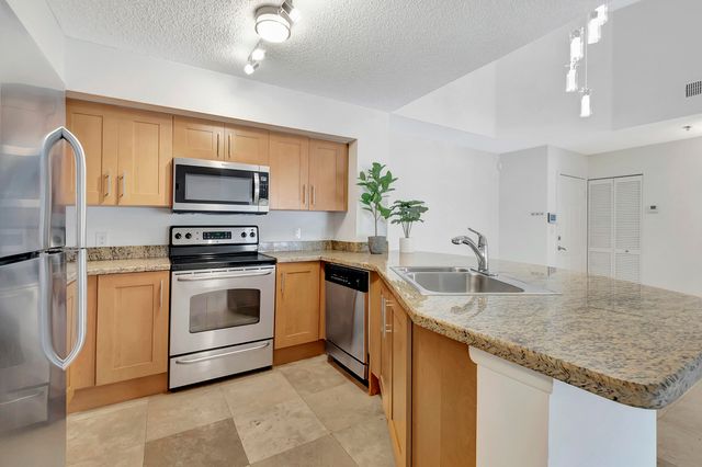 3111 Clint Moore Road 203, Boca Raton, FL 33496