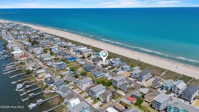 1112 Carolina Beach Avenue N, Carolina Beach, NC 28428