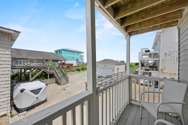 1112 Carolina Beach Avenue N, Carolina Beach, NC 28428