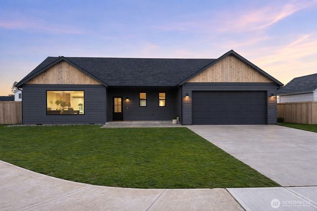 636 Prominence Street, Winlock, WA 98606