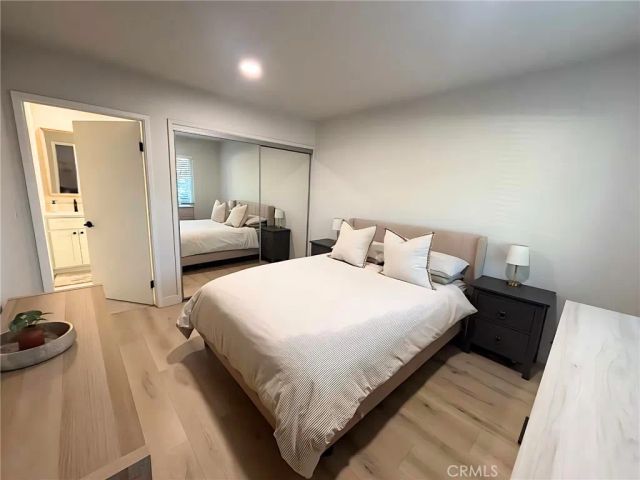 555 S La Veta Park 234, Orange, CA 92868