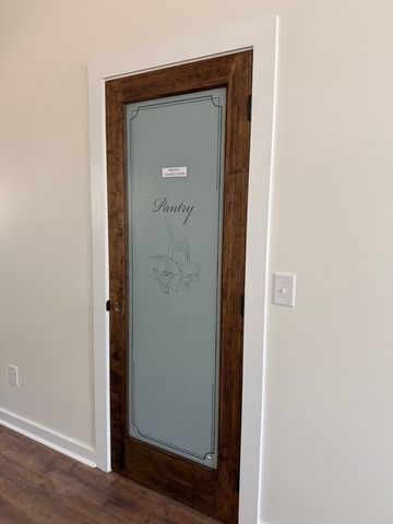 34 Pafford Ln, Erin, TN 37061