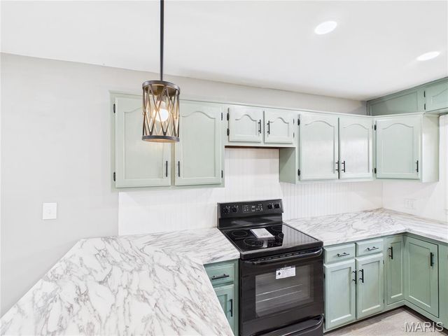 732 Mill Street, Poplar Bluff, MO 63901