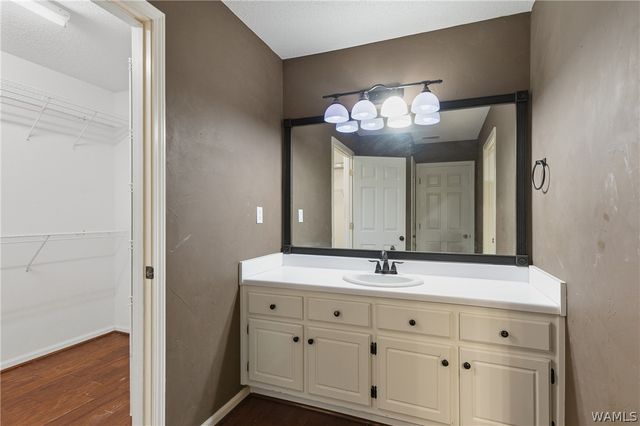 3844 Holly Point, Northport, AL 35473