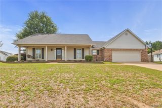 3844 Holly Point, Northport, AL 35473