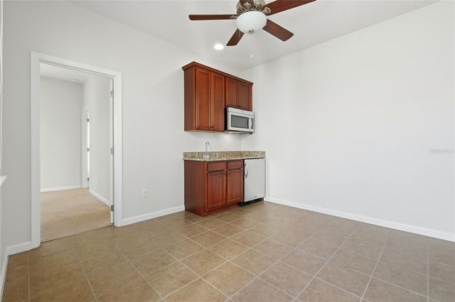 4898 BELLE VUE BREEZE LOOP, Auburndale, FL 33823