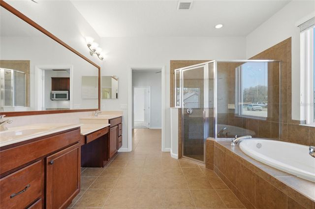 4898 BELLE VUE BREEZE LOOP, Auburndale, FL 33823