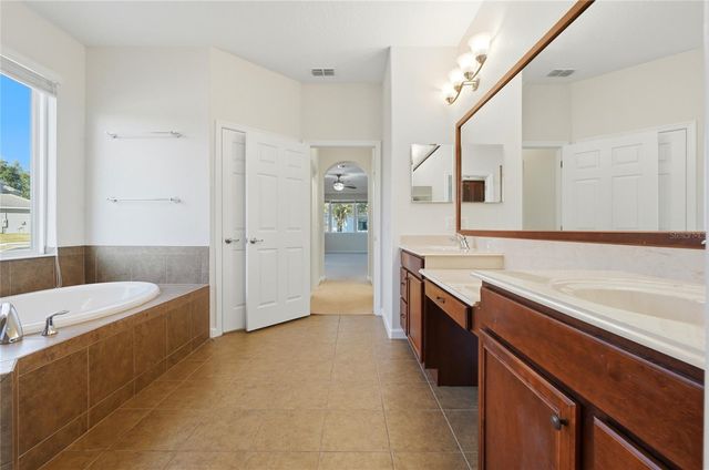 4898 BELLE VUE BREEZE LOOP, Auburndale, FL 33823