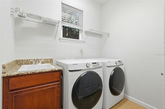 4898 BELLE VUE BREEZE LOOP, Auburndale, FL 33823