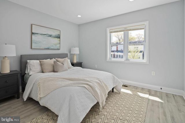 3418 BAKER ST NE, Washington, DC 20019