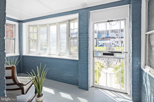 3418 BAKER ST NE, Washington, DC 20019