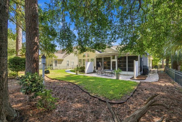 1186 N Blackmoor Dr., Murrells Inlet, SC 29576