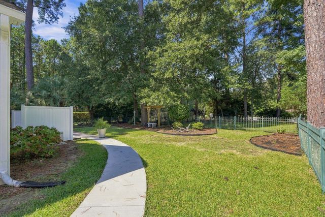 1186 N Blackmoor Dr., Murrells Inlet, SC 29576