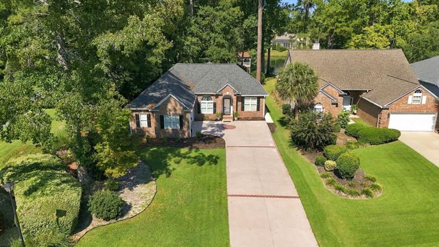 1186 N Blackmoor Dr., Murrells Inlet, SC 29576