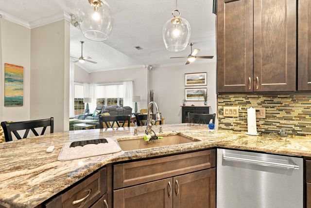 1186 N Blackmoor Dr., Murrells Inlet, SC 29576