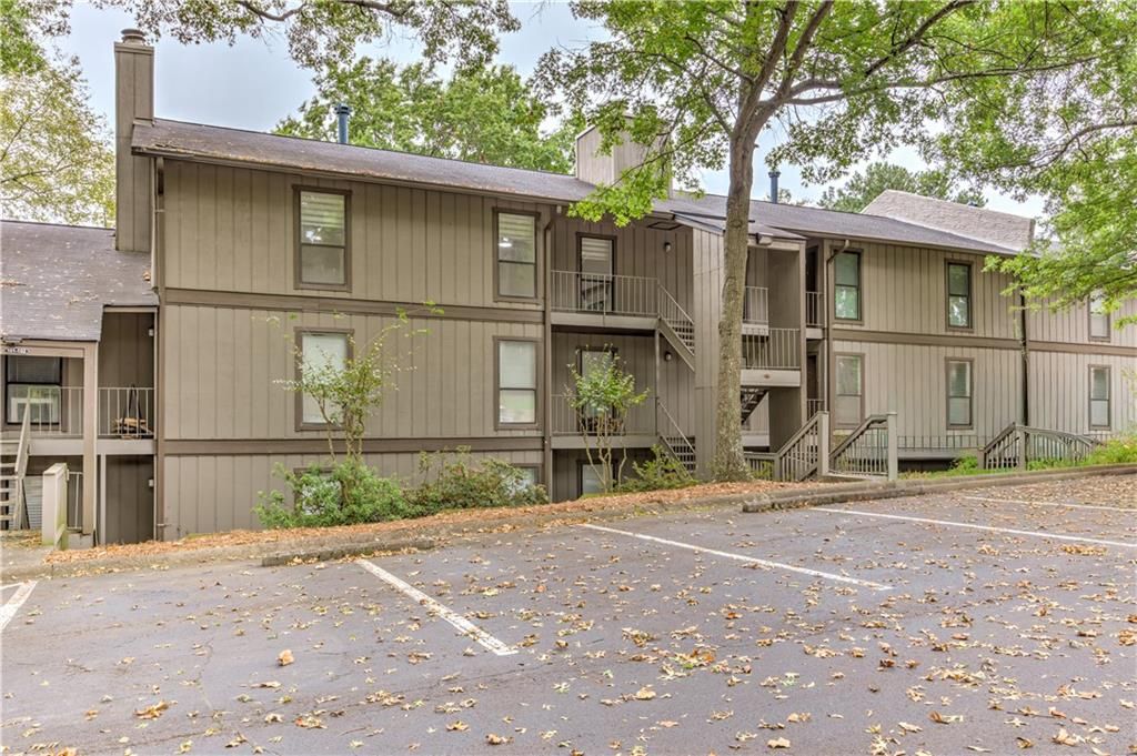 107 Cedar Court SE, Marietta, GA 30067