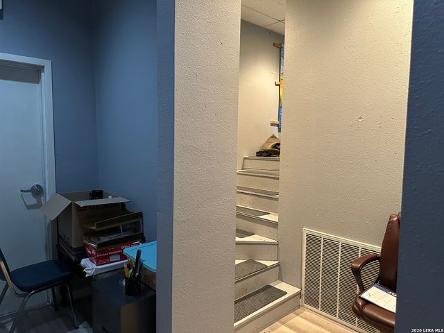 815 Albert St, San Antonio, TX 78207
