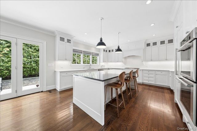 635 Bleeker Avenue, Mamaroneck, NY 10543