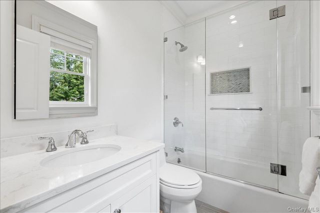 635 Bleeker Avenue, Mamaroneck, NY 10543