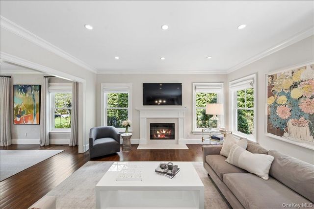 635 Bleeker Avenue, Mamaroneck, NY 10543