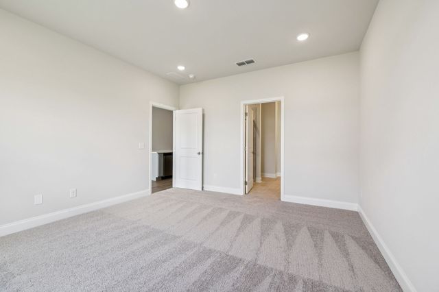 346 Emerald Blvd, Lebanon, TN 37087