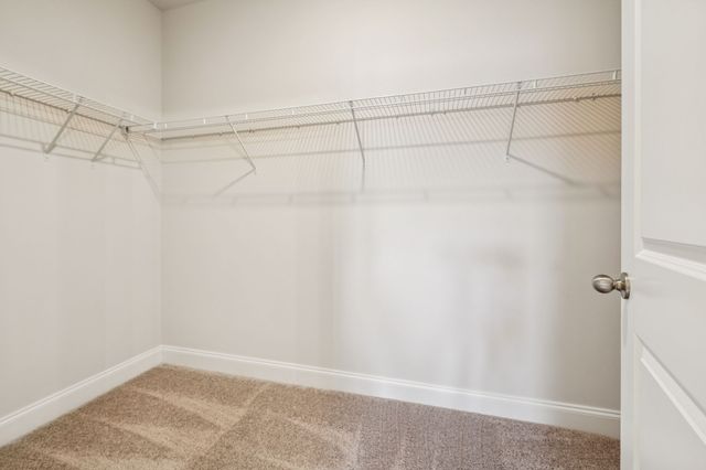 346 Emerald Blvd, Lebanon, TN 37087