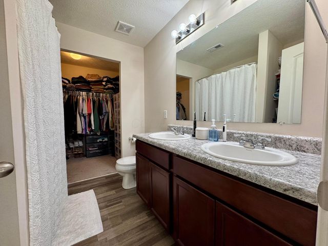 126 Twin Creek Way, Lancaster, OH 43130