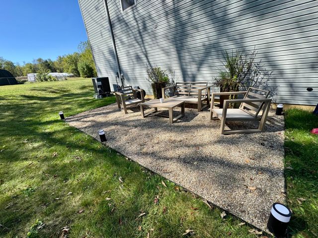 126 Twin Creek Way, Lancaster, OH 43130