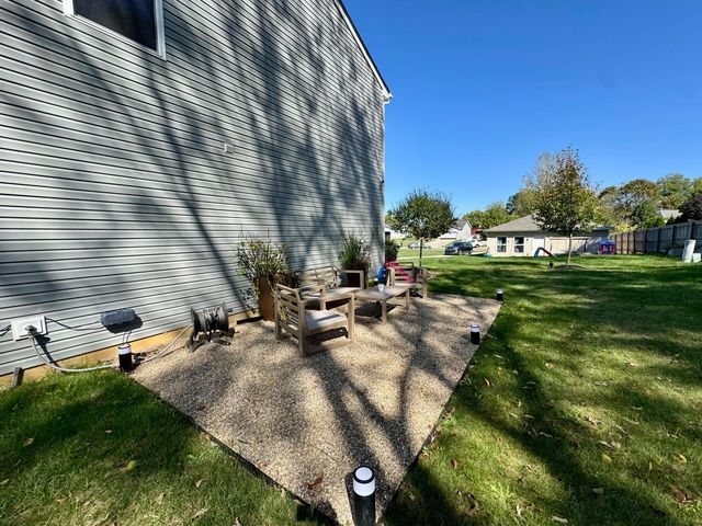 126 Twin Creek Way, Lancaster, OH 43130