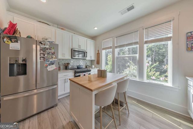 1519 Layton Lane NW, Atlanta, GA 30318