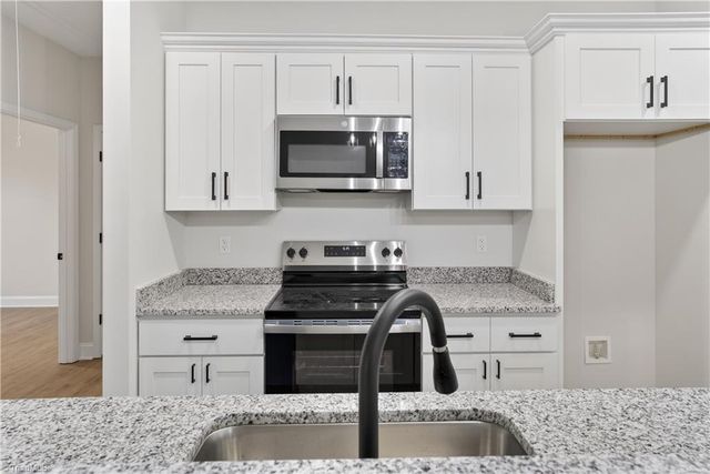 1204 Pearson Place, High Point, NC 27260