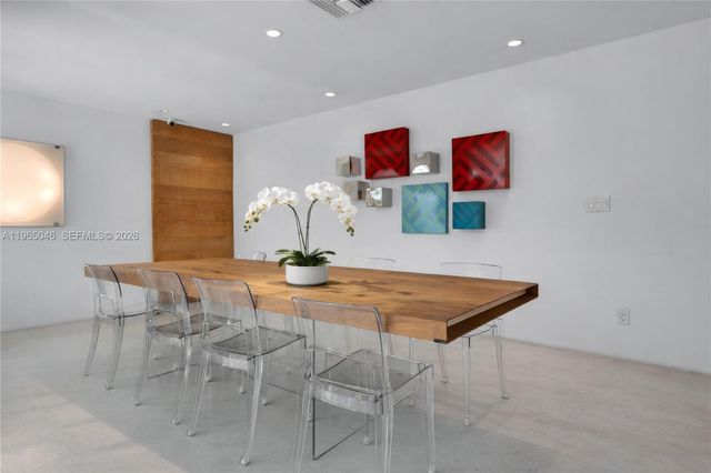 3400 NE 165th St, North Miami Beach, FL 33160