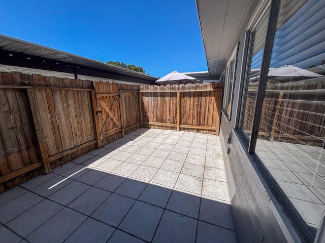 11002 Hammerly Boulevard 43, Houston, TX 77043