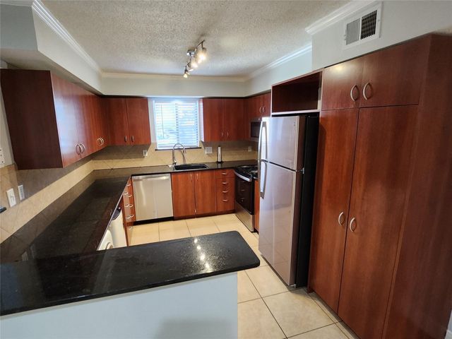 12100 Melville Drive 505, Montgomery, TX 77356