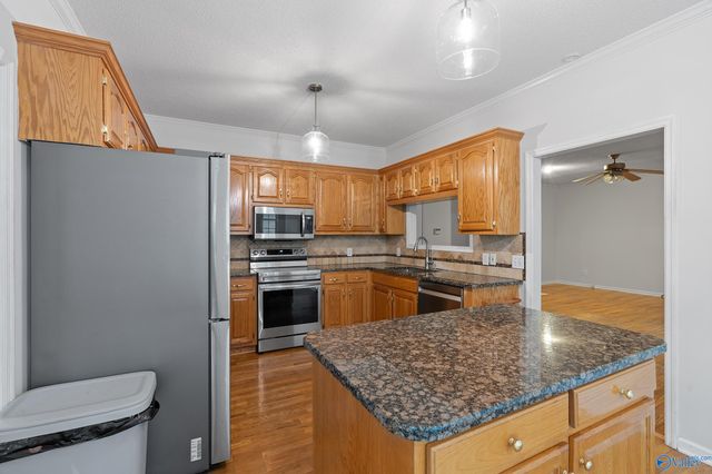 104 Glade Creek Circle, Harvest, AL 35749