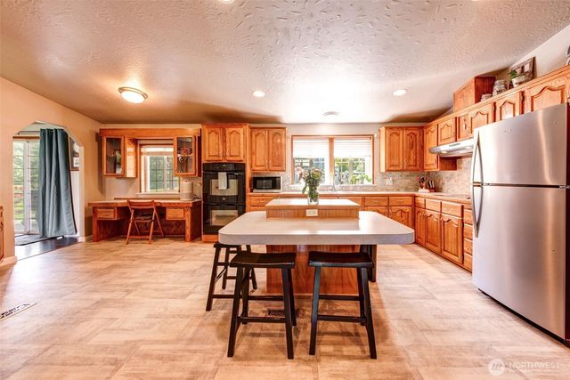 14024 84th Street NE, Lake Stevens, WA 98258