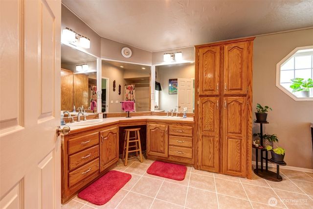 14024 84th Street NE, Lake Stevens, WA 98258
