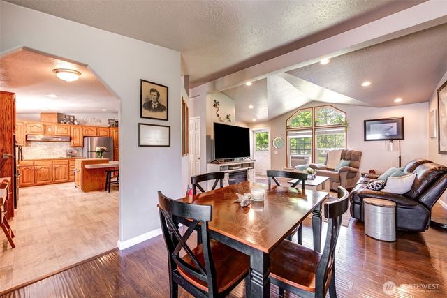 14024 84th Street NE, Lake Stevens, WA 98258