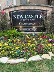 4633 Wild Indigo Street 534, Houston, TX 77027