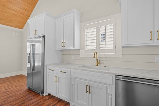 135 Serenity Lane, St Simons Island, GA 31522