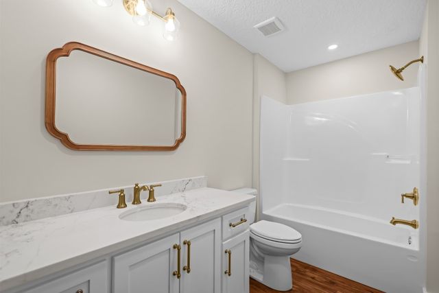 135 Serenity Lane, St Simons Island, GA 31522