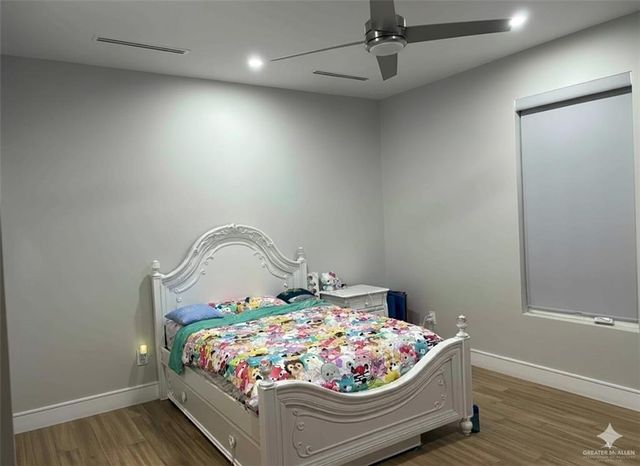 707 W Mile 14 N Road, Weslaco, TX 78599