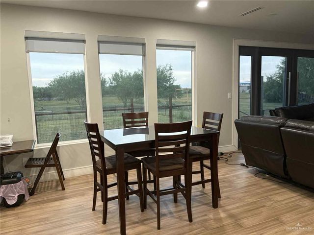 707 W Mile 14 N Road, Weslaco, TX 78599