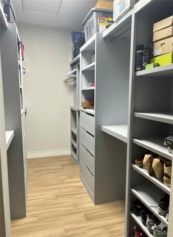 707 W Mile 14 N Road, Weslaco, TX 78599