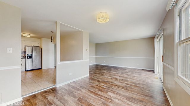 6814 Winston Drive, Tinley Park, IL 60477
