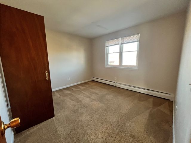 70 Carroll Avenue 507, Newport, RI 02840