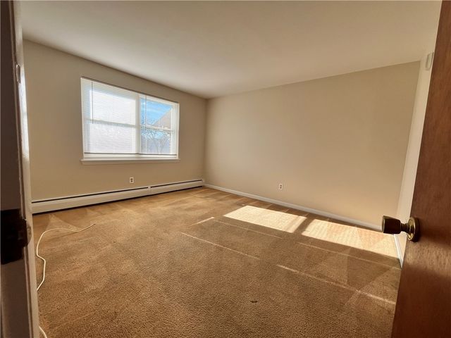 70 Carroll Avenue 507, Newport, RI 02840