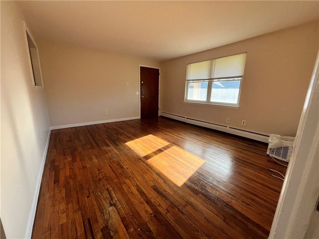 70 Carroll Avenue 507, Newport, RI 02840