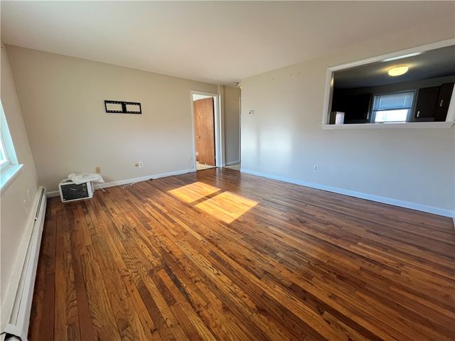 70 Carroll Avenue 507, Newport, RI 02840